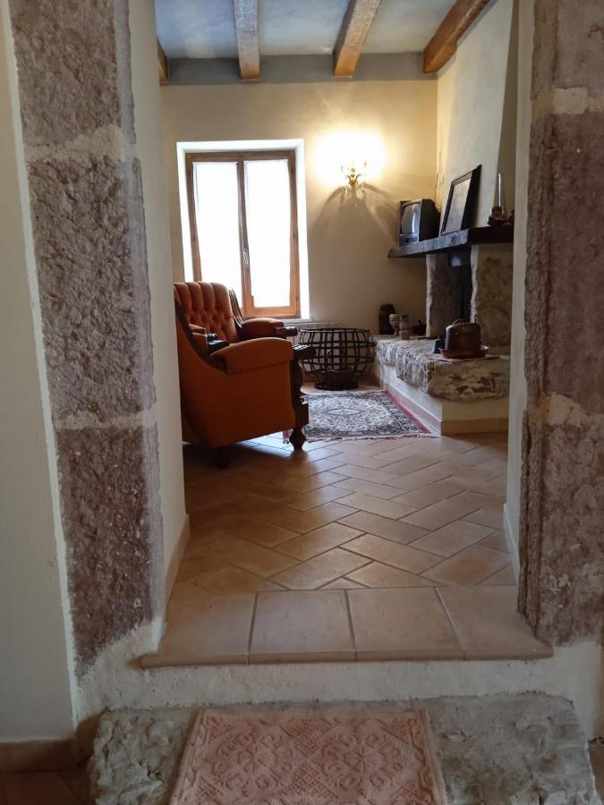 Appartamento Storico A Valle San Martino Di Spoleto Buitenkant foto