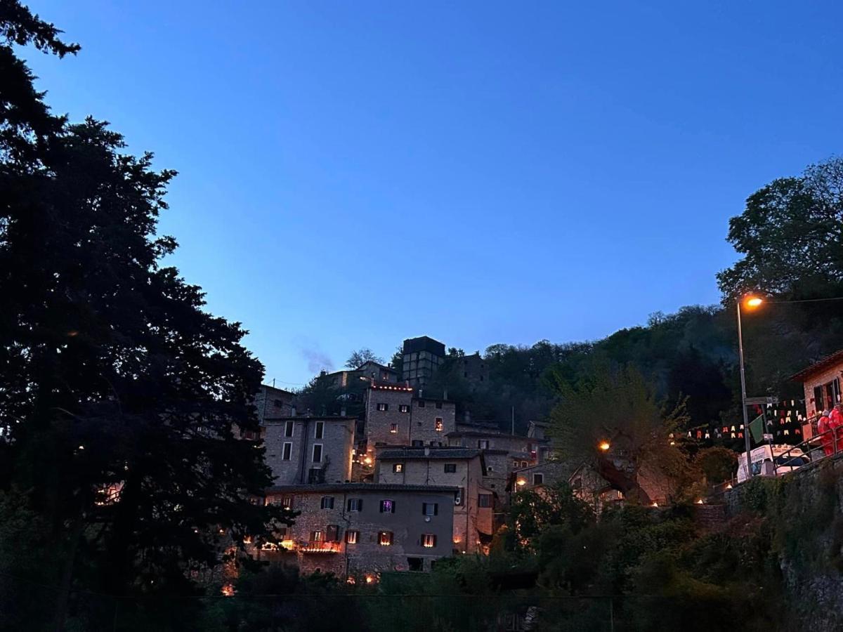 Appartamento Storico A Valle San Martino Di Spoleto Buitenkant foto
